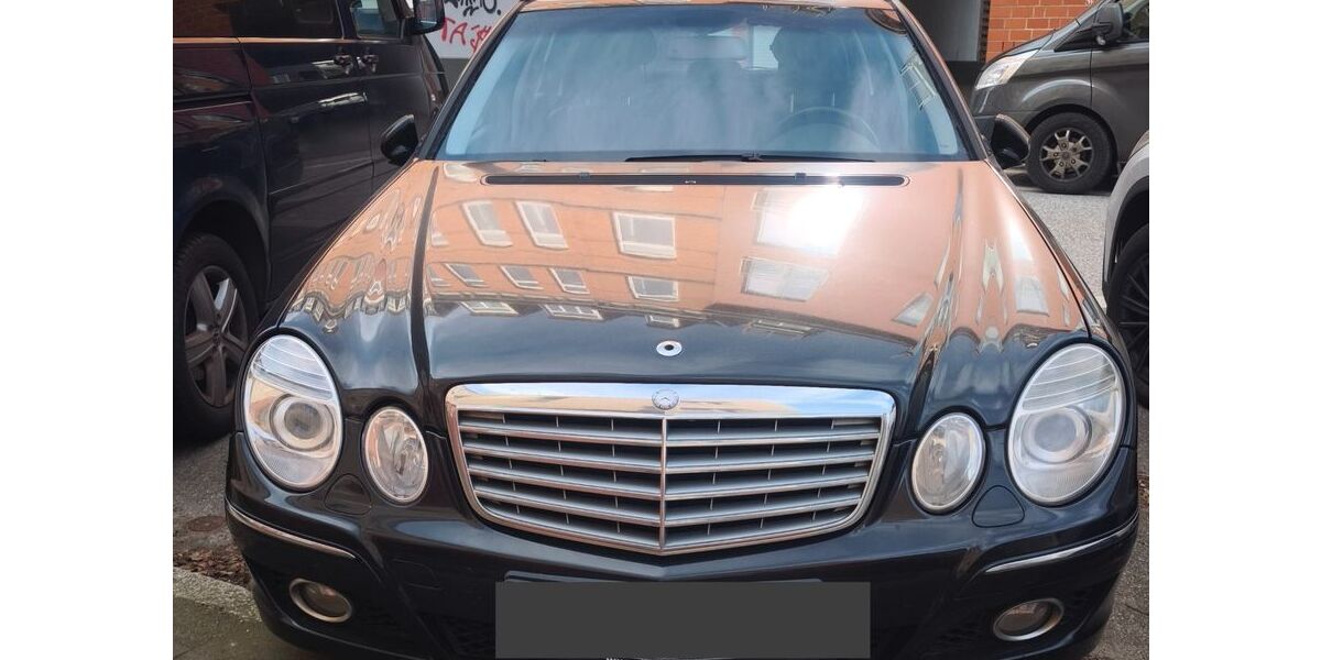 Mercedes-Benz E 320 265.000 km 6.900 &euro; Kiel 24105