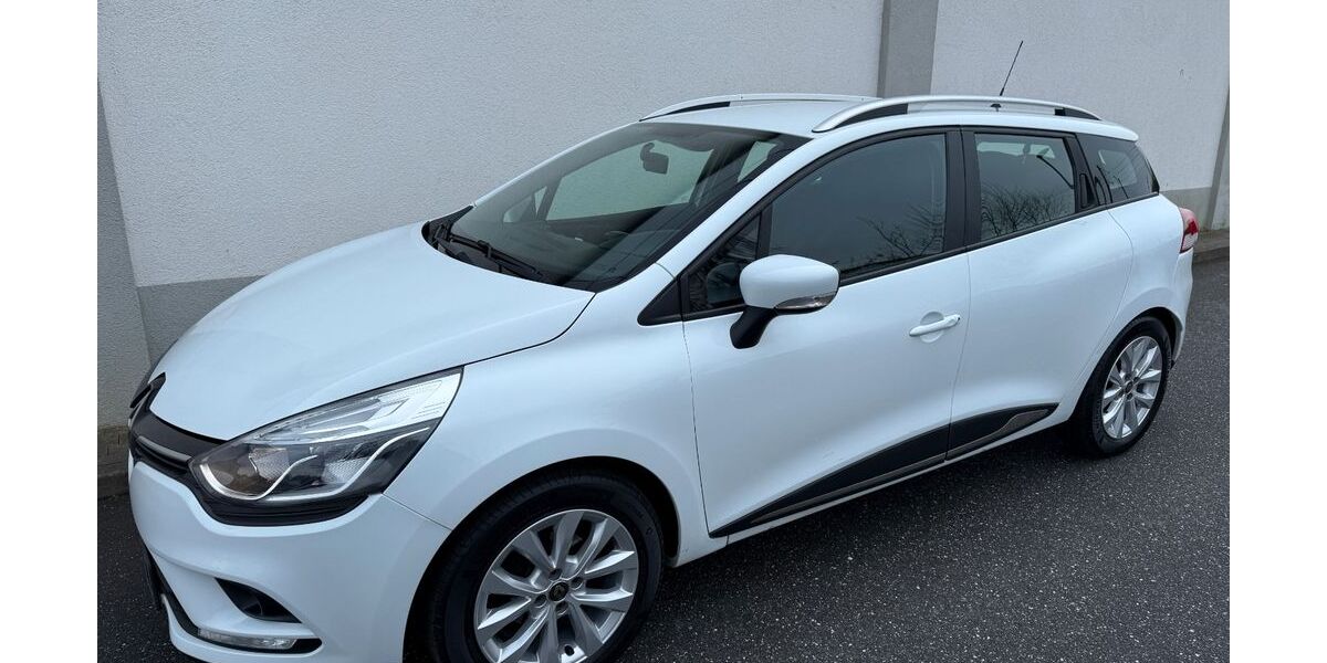 Renault Clio 111.480 km 8.450 &euro; Neumünster 24536