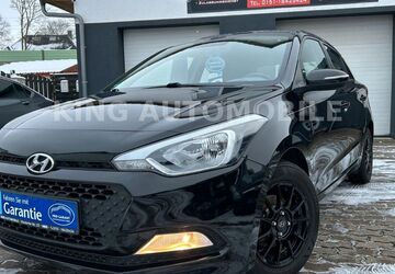 Hyundai i20 90.911 km 7.700 &euro; Neumünster 24537
