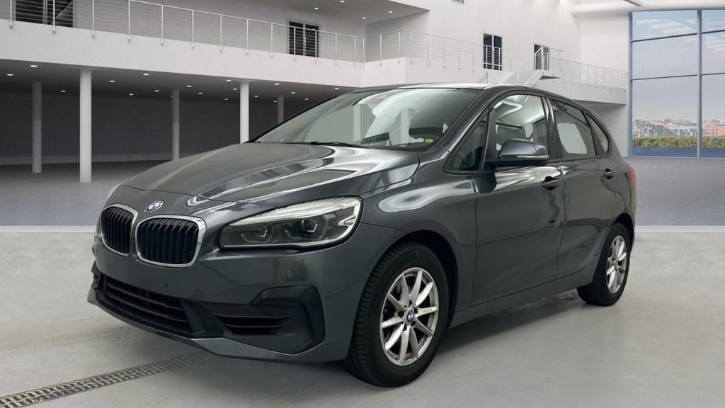 BMW 218 142.583 km 12.999 &euro; Großharrie 24625