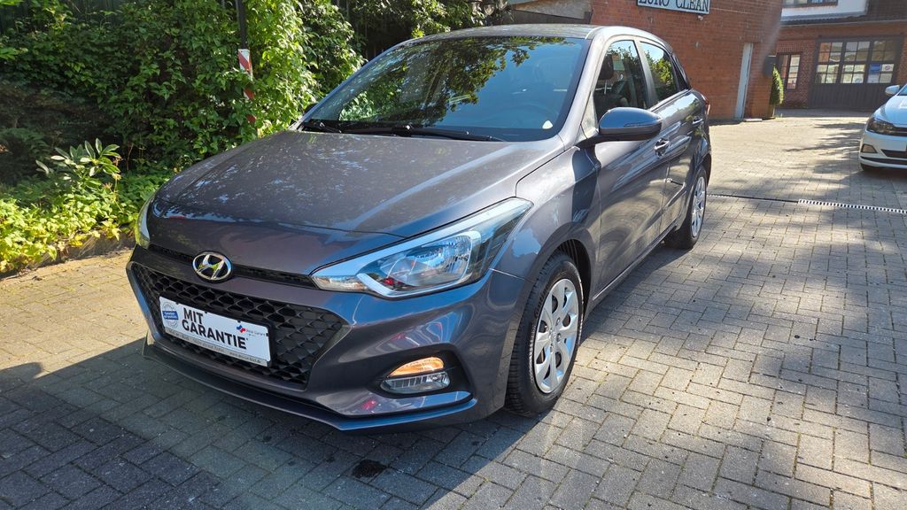 Hyundai i20 73.200 km 13.500 &euro; Kronshagen 24119