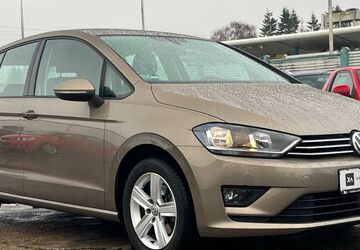 VW Golf Sportsvan 104.400 km 11.990 &euro; Neumünster 24536