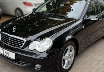 Mercedes-Benz C 220 156.484 km 6.590 &euro; Molfsee 24113