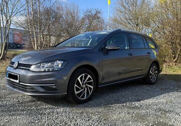 VW Golf 136.700 km 10.900 &euro; Flintbek 24220