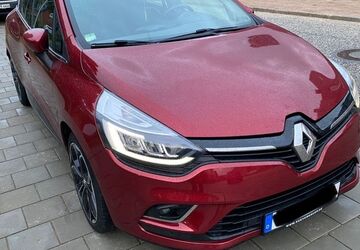 Renault Clio 113.600 km 6.999 &euro; KIEL 24148