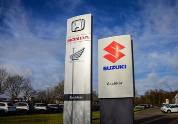 Suzuki (SX4) S-Cross 6.387 km 27.770 &euro; Neumünster 24536