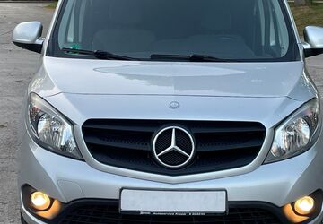 Mercedes-Benz Citan 153.000 km 7.950 &euro; Neumünster 24539