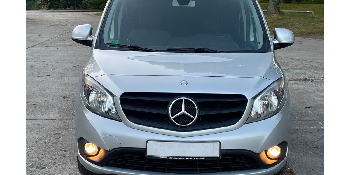 Mercedes-Benz Citan 153.000 km 7.950 &euro; Neumünster 24539
