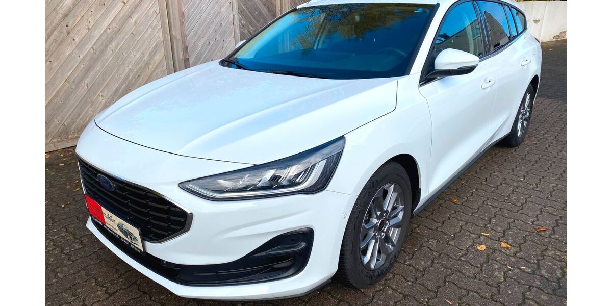 Ford Focus 76.000 km 18.500 &euro; Neumünster 24536