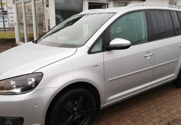 VW Touran 193.000 km 7.999 &euro; Neumünster 24536