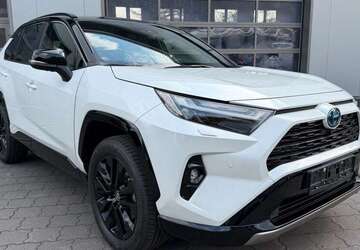 Toyota RAV 4 7.590 km 39.890 &euro; Kiel 24114