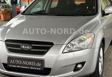 Kia ceed / Ceed 129.000 km 5.990 &euro; Neumünster 24534