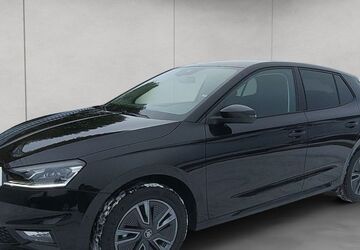 Skoda Fabia 9.999 km 28.490 &euro; Kiel 24159