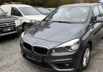 BMW 218 180.000 km 9.400 &euro; Kiel 24146