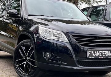 VW Tiguan 128.000 km 5.999 &euro; Flintbek 24220