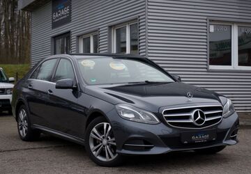 Mercedes-Benz E 200 127.000 km 15.600 &euro; Kiel 24146