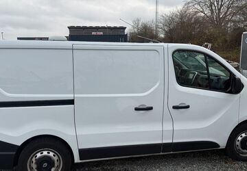 Renault Trafic 98.818 km 9.999 &euro; Selent 24238