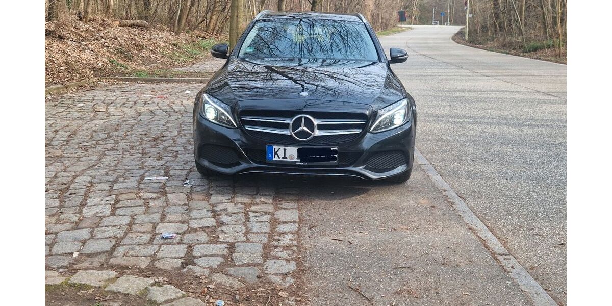 Mercedes-Benz C 220 233.500 km 12.500 &euro; Kiel 24149