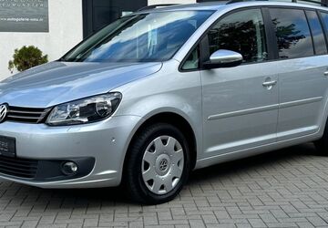 VW Touran 129.706 km 10.980 &euro; Neumünster 24536