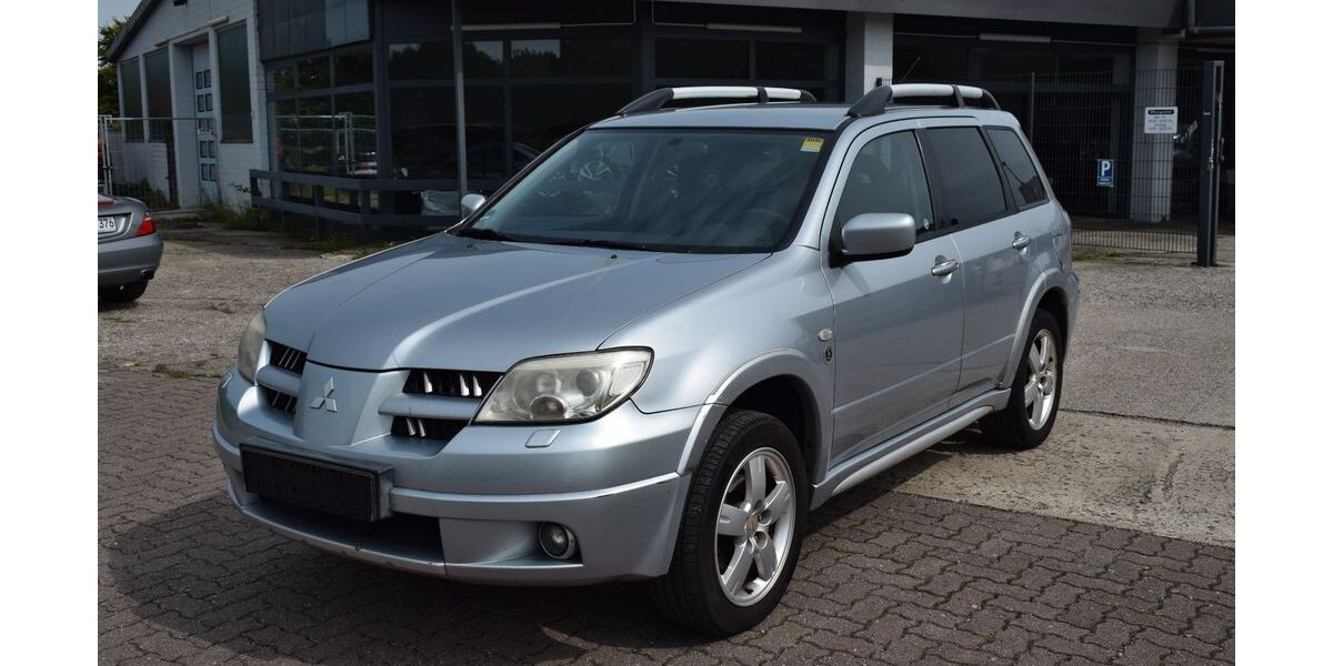 Mitsubishi Outlander 282.500 km 2.999 &euro; BLUMENTHAL 24241