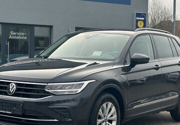 VW Tiguan 115.107 km 23.980 &euro; Neumünster 24537