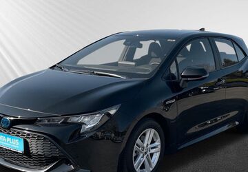 Toyota Corolla 40.200 km 21.990 &euro; Neumünster 24536