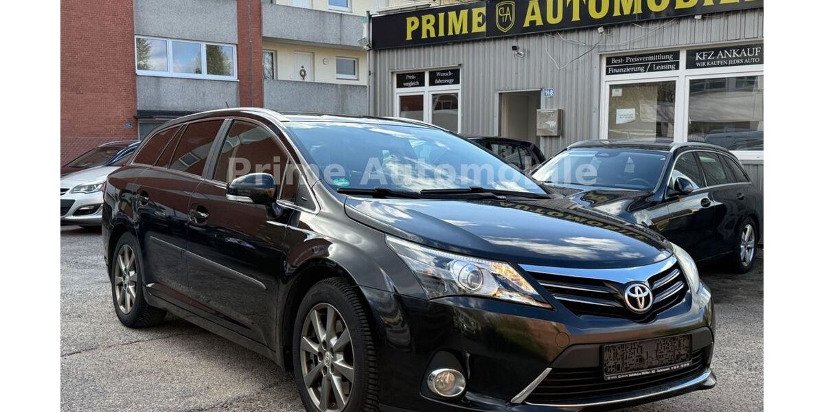 Toyota Avensis 283.600 km 4.590 &euro; Kiel 24113