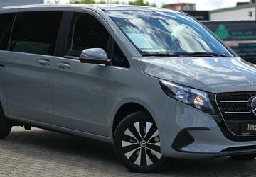 Mercedes-Benz V 220 13.425 km 54.890 &euro; Neumünster 24539