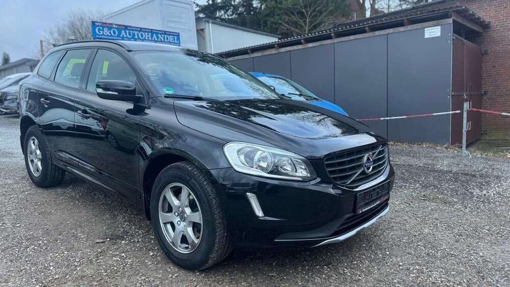 Volvo XC60 200.000 km 11.999 &euro; Kiel 24146