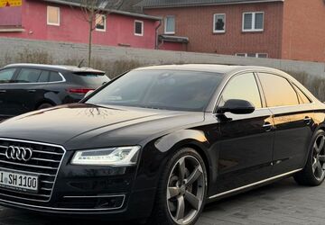 Audi A8 253.600 km 22.300 &euro; Kiel 24107