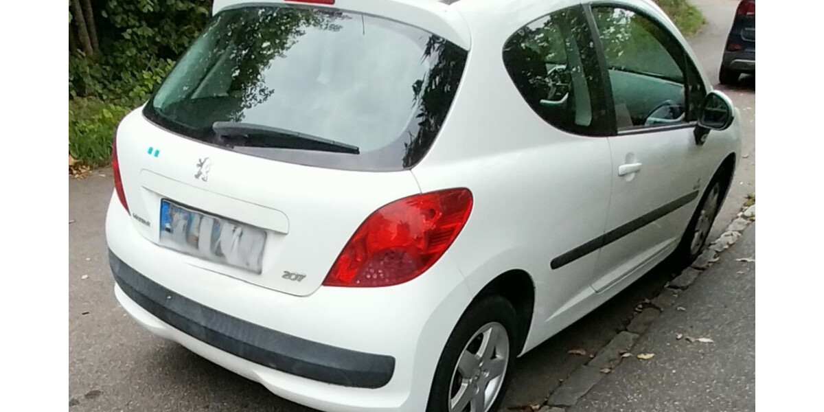 Peugeot 207 93.128 km 5.180 &euro; Kiel 24103