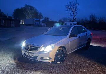 Mercedes-Benz E 350 280.000 km 8.500 &euro; Großharrie 24625