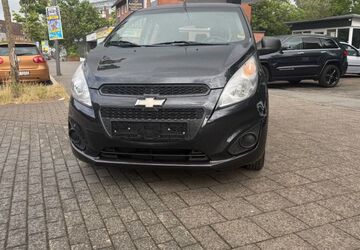 Chevrolet Spark 138.000 km 2.599 &euro; kiel 24148