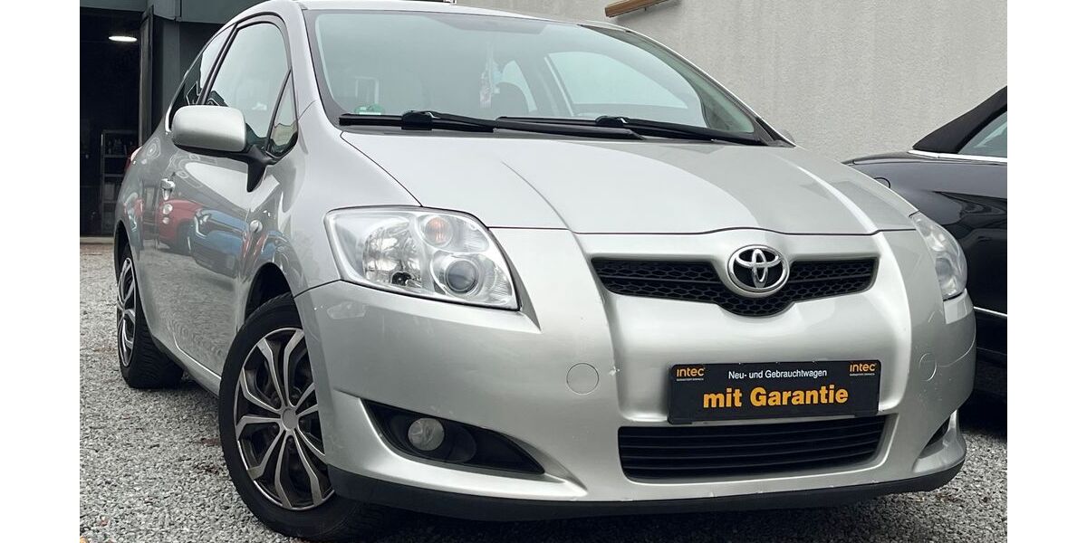 Toyota Auris 165.000 km 4.490 &euro; Kiel 24148