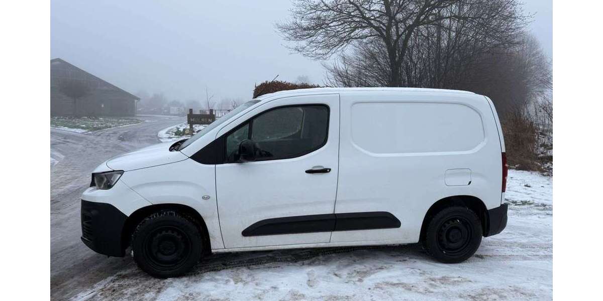 Peugeot Partner 203.147 km 6.800 &euro; Daetgen 24589