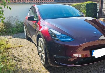 Tesla Model Y 30.000 km 41.000 &euro; Schönberg 24217