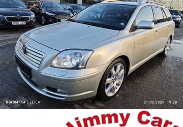 Toyota Avensis 128.000 km 4.999 &euro; Kiel-Moorsee 24145