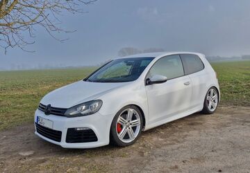 VW Golf 225.000 km 8.450 &euro; F 24217