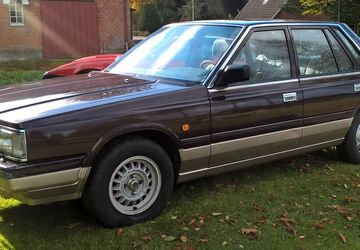 Nissan Laurel 201.000 km 6.500 &euro; Westensee 24529