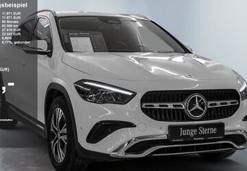 Mercedes-Benz GLA 180 10.952 km 33.318 &euro; Kiel 24148