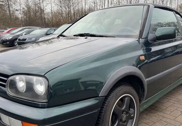 VW Golf 299.999 km 999 &euro; Neumünster 24539