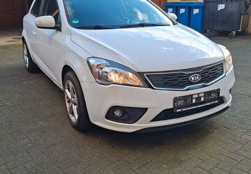 Kia Andere 260.000 km 2.990 &euro; Neumünster 24536