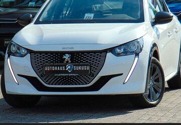 Peugeot 208 13.391 km 15.990 &euro; Neumünster 24537