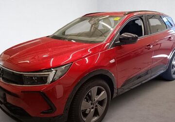 Opel Grandland (X) 11.385 km 28.980 &euro; Neumünster 24536