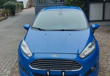 Ford Fiesta 139.120 km 3.999 &euro; Neumünster 24539