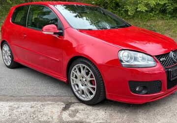 VW Golf 82.493 km 15.500 &euro; Kiel 24105