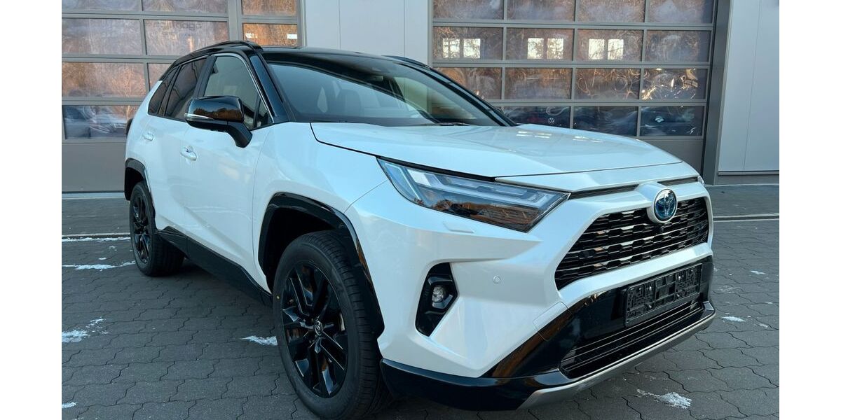 Toyota RAV 4 11.800 km 39.590 &euro; Kiel 24109