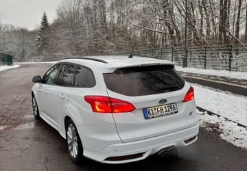 Ford Focus 156.657 km 14.999 &euro; Kiel 24145