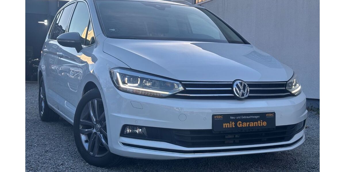 VW Touran 160.000 km 15.900 &euro; Kiel 24148