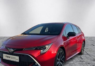 Toyota Corolla 38.000 km 23.780 &euro; Bornhöved 24619